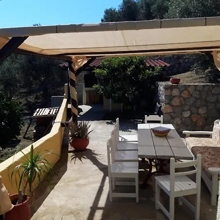 Elaia Country Living Holiday home