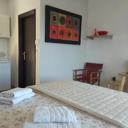 Elaia Country Living *