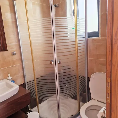 Elaia Country Living *