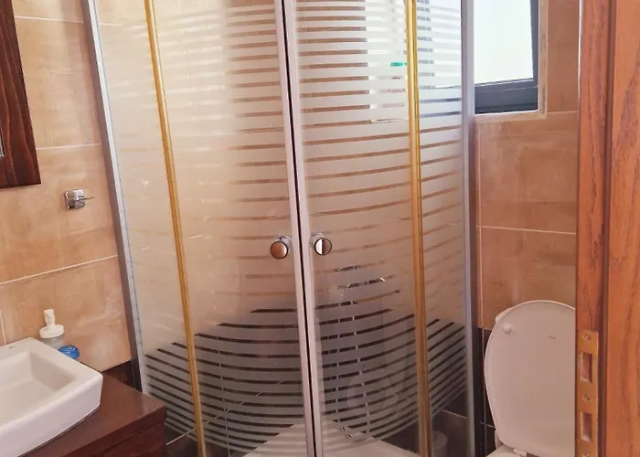 Elaia Country Living *