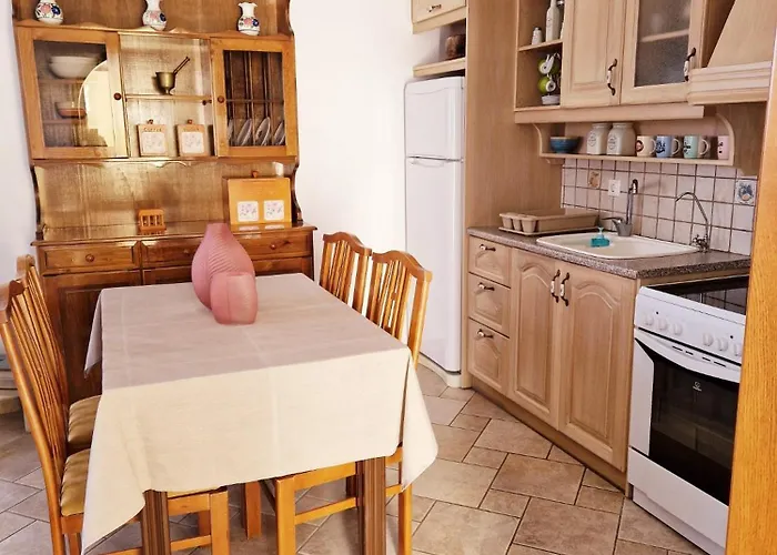 Prázdninový dům Elaia Country Living