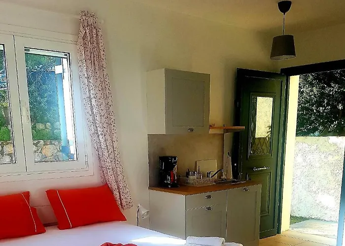 Elaia Country Living Prázdninový dům *